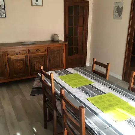 Des Rives Понторсон